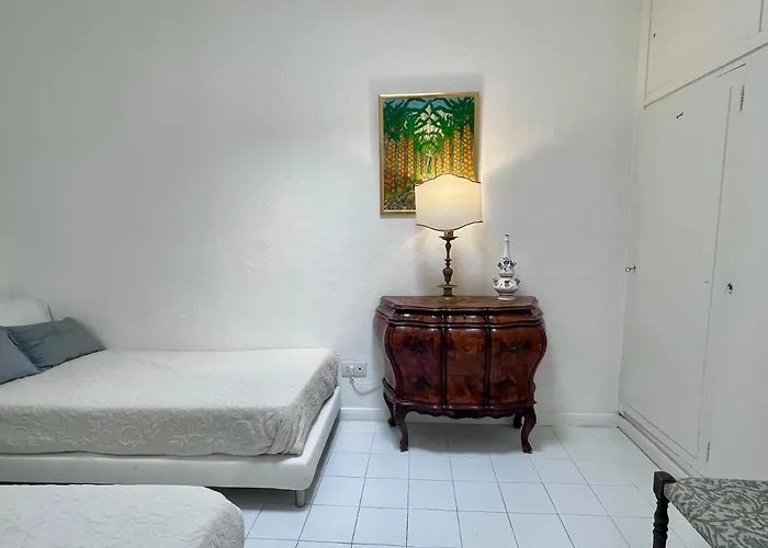 Olive Βίλα Κάπρι