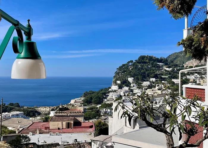 Olive Βίλα Κάπρι